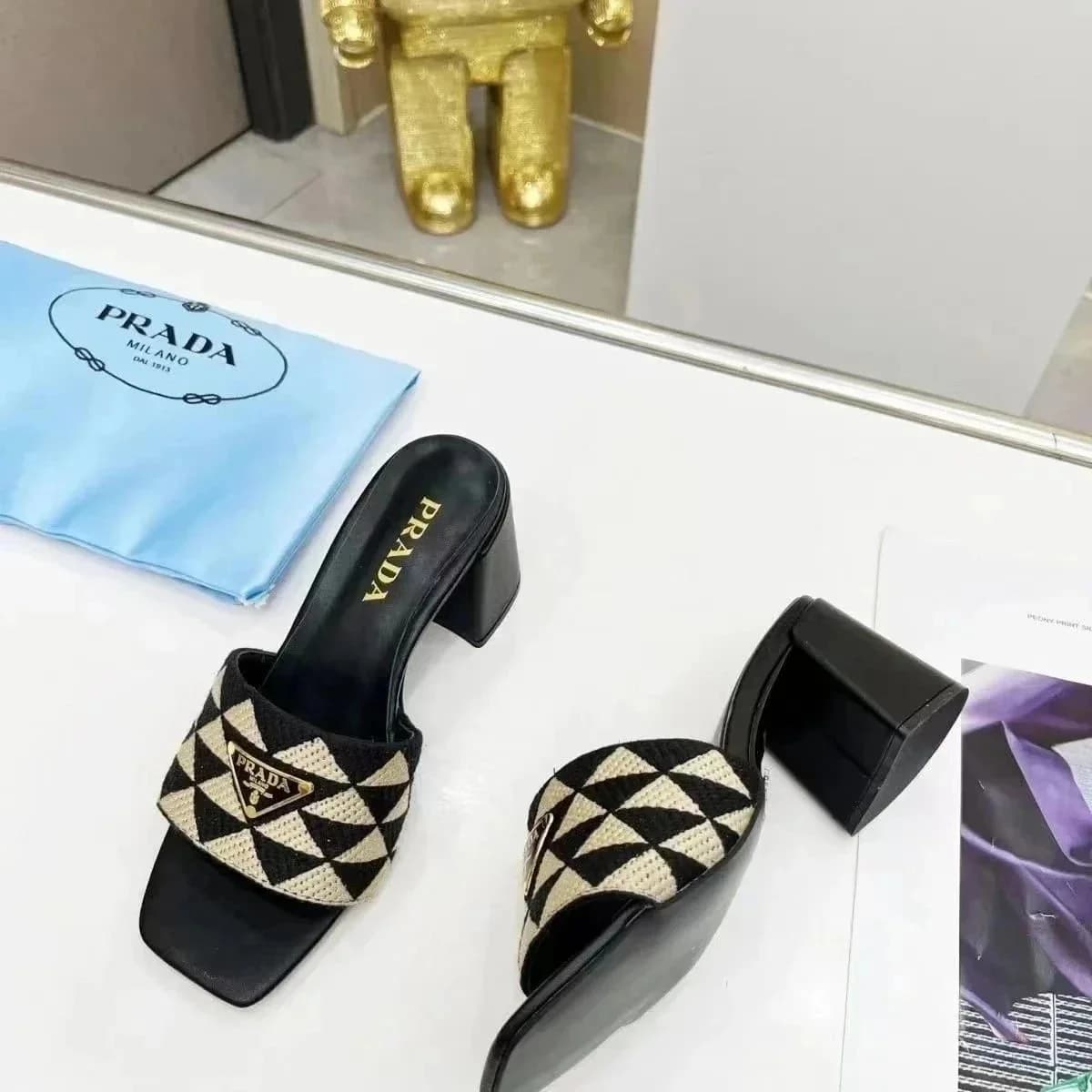 Prada Black & White Triangle Print Heels — Hipobuy Spreadsheet find