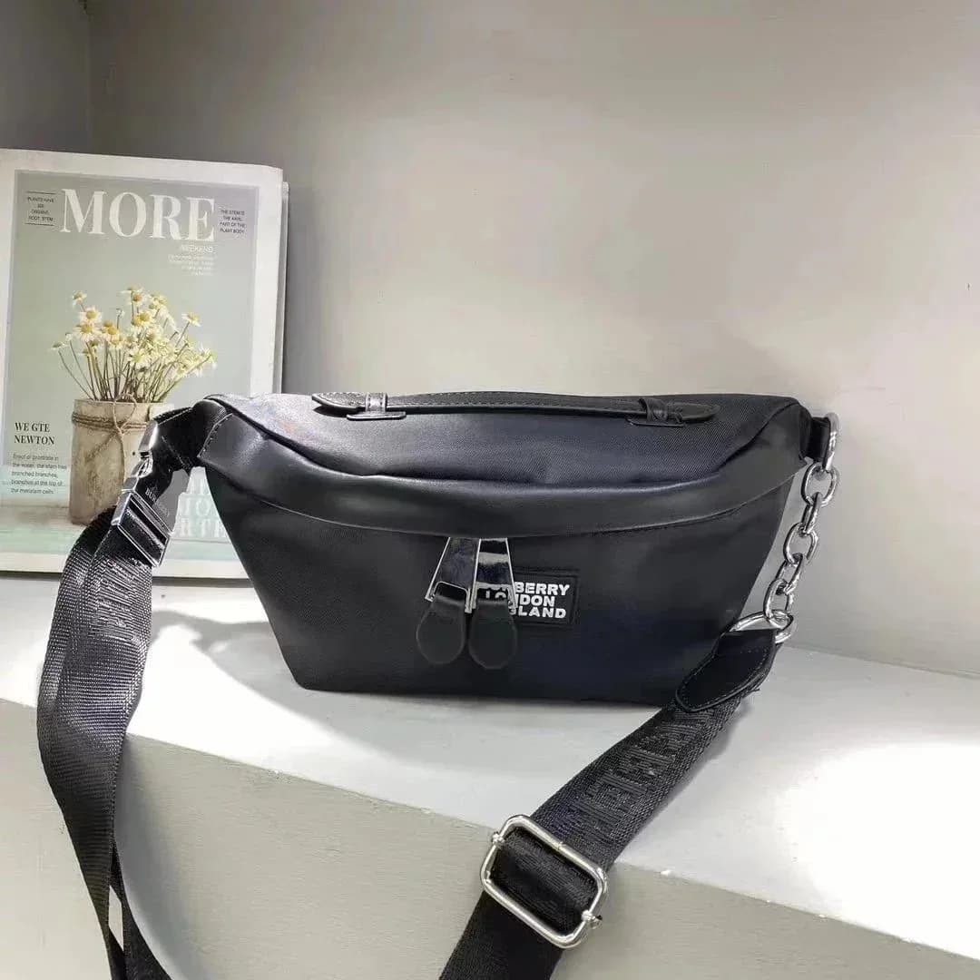 Burberry TB Monogram Belt Bag Black — Hipobuy Spreadsheet find